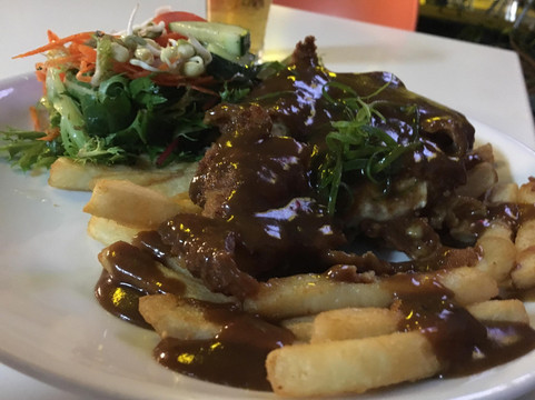 Hinchinbrook Island餐馆和美食-Marine Hotel