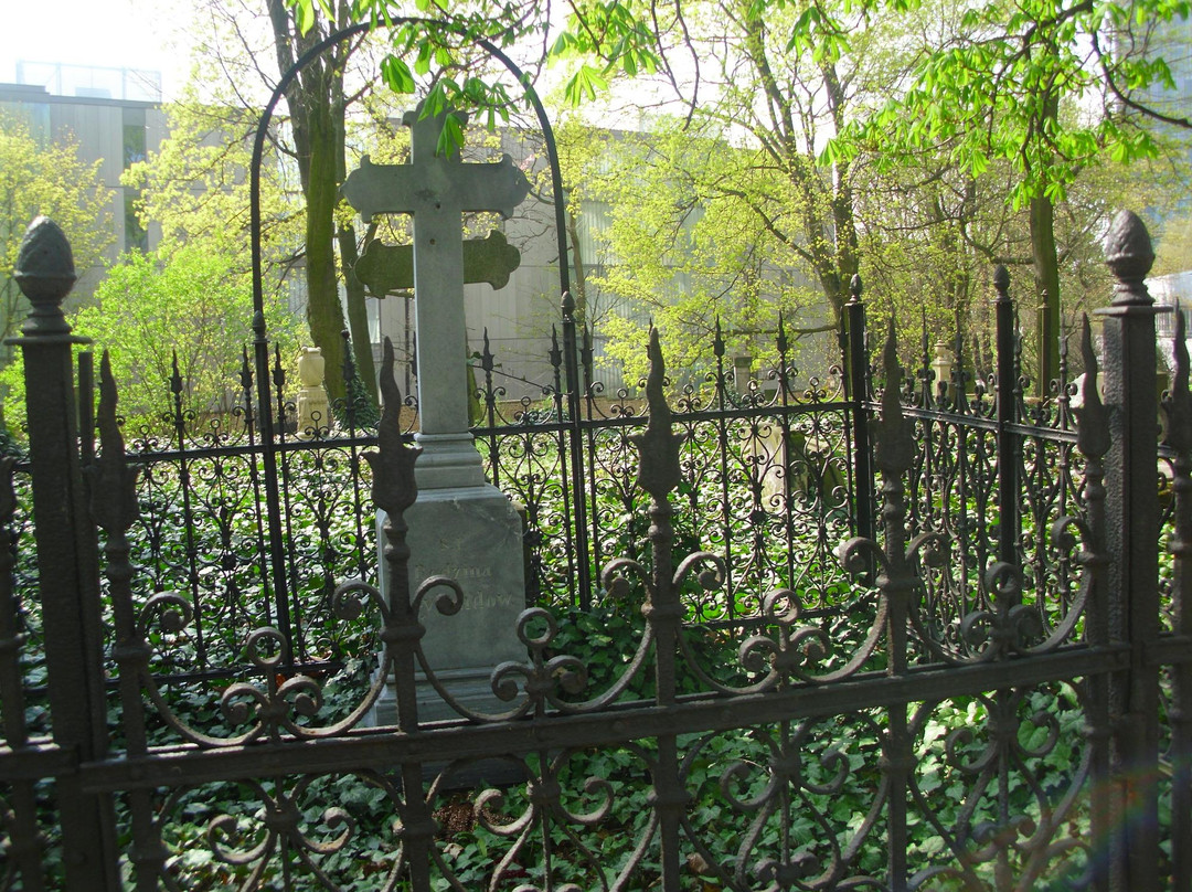 Cmentarz Zasłużonych Wielkopolan景点图片