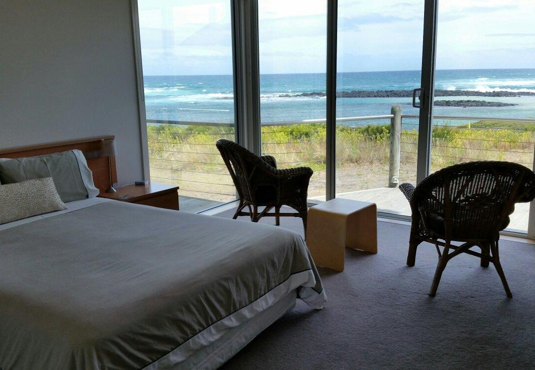 歪托尼雅海滨住宿