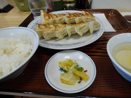ぎょうざの満州 聖蹟桜ヶ丘駅前店