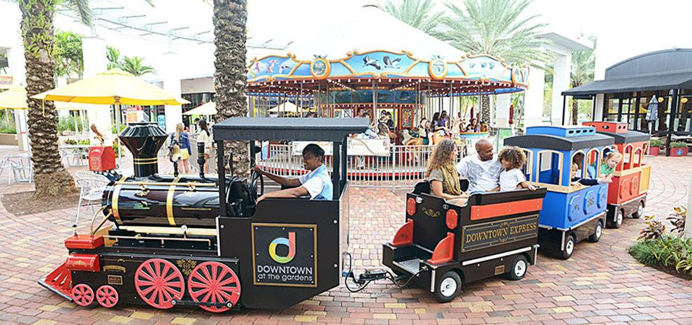 The Downtown Carousel-棕榈滩花园必去景点