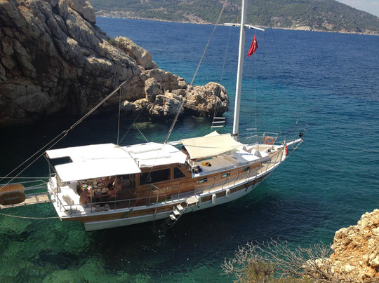 Therapy Boat - Daily Boat Trip-卡尔坎必去景点