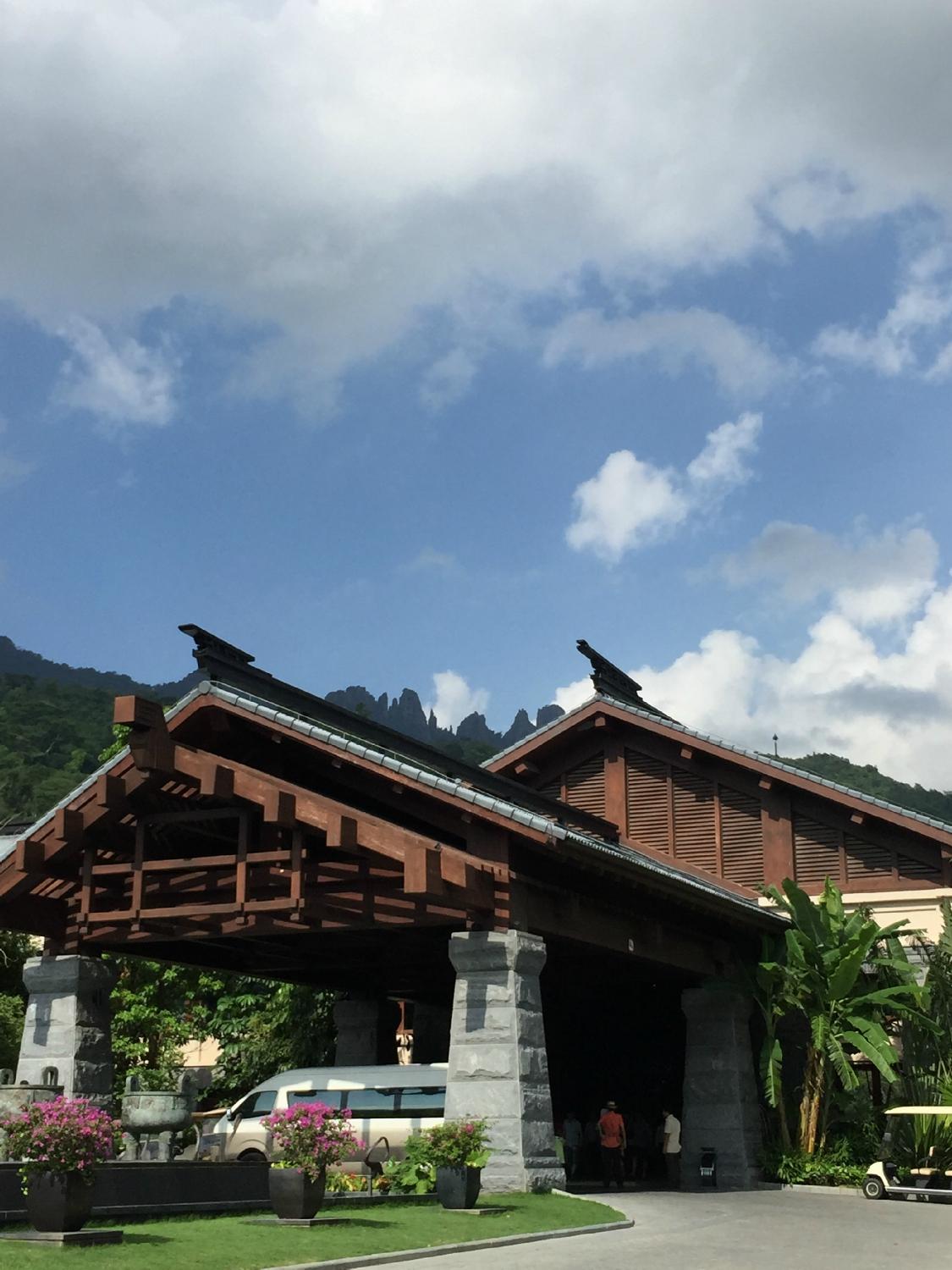 海南七仙岭温泉度假酒店-客卧