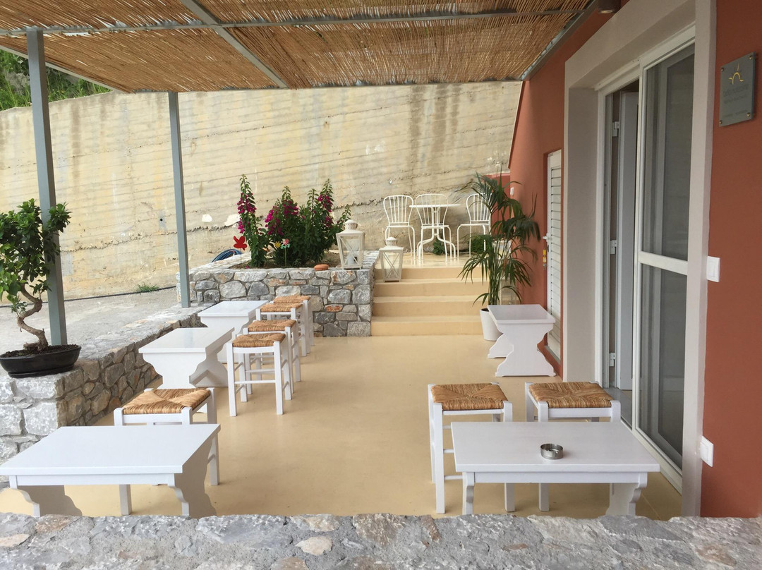 Bello Horizonte Rooms & Apartments主图