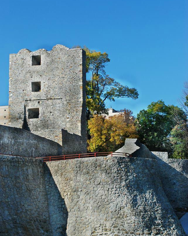 Cetatea Medievală a Severinului景点图片