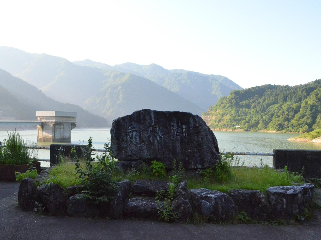 Lake Tedori-白山市必去景点
