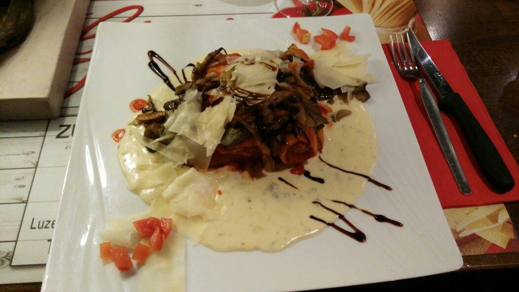 巴斯东餐馆和美食-Restaurant Giorgi