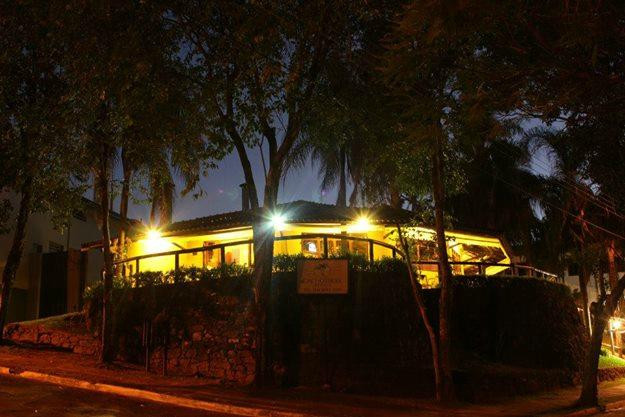 Restaurante e Lanchonete Cachoeiras