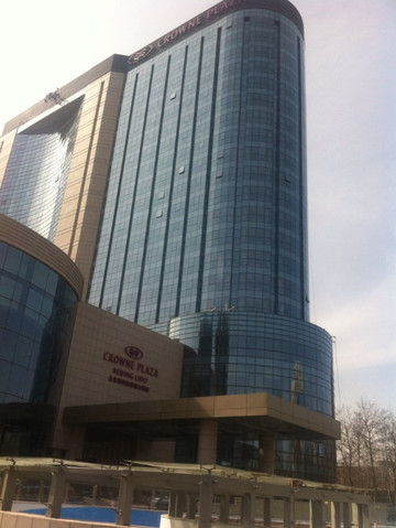 北京丽都皇冠假日酒店主图