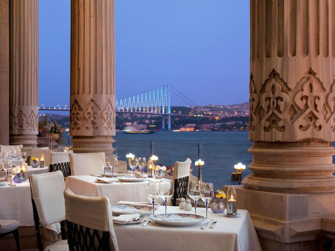 Tugra Restaurant