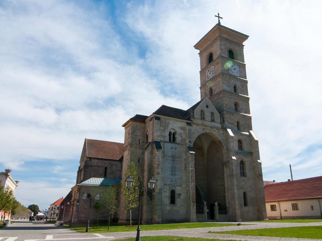 St Michael's Roman Catholic Cathedral-Alba Iulia必去景点