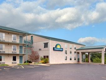 Days Inn by Wyndham Harrison