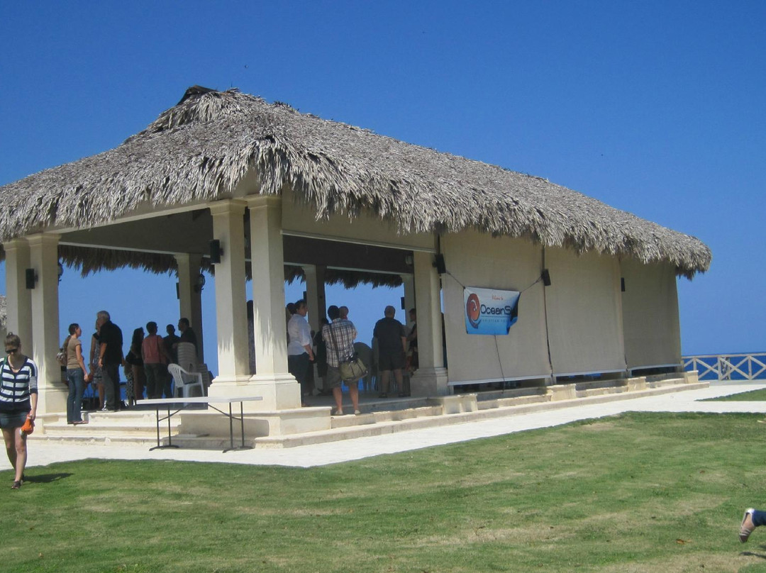 OceanSide Christian Fellowship Church-苏莎亚必去景点