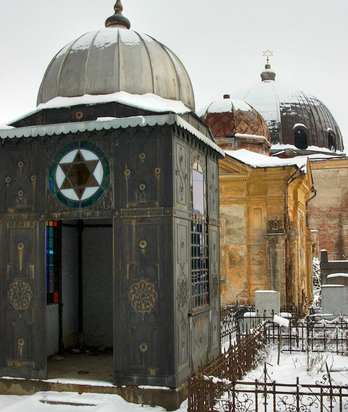 Jewish Cemetery-Chernivtsi必去景点