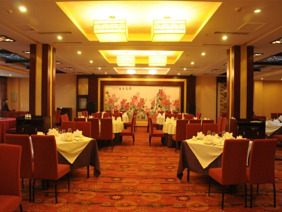 名人大酒店主图