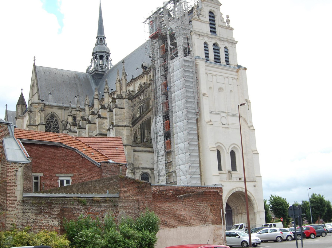 Basilique de Saint-Quentin-Saint-Quentin City必去景点