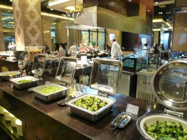 世纪百强武当雅阁国际大酒店主图