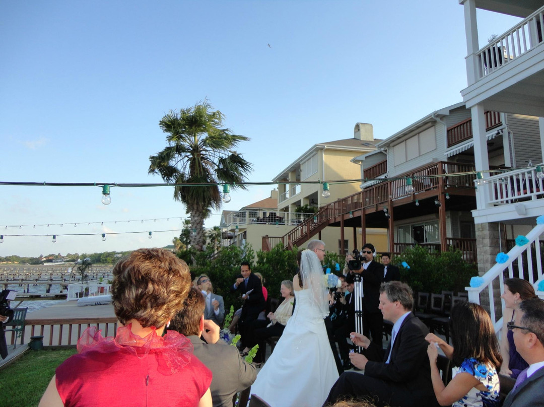 Captain's Quarters主图