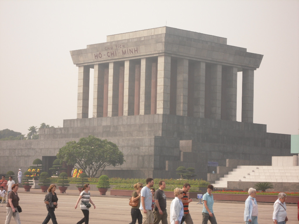 胡志明陵-河内必去景点