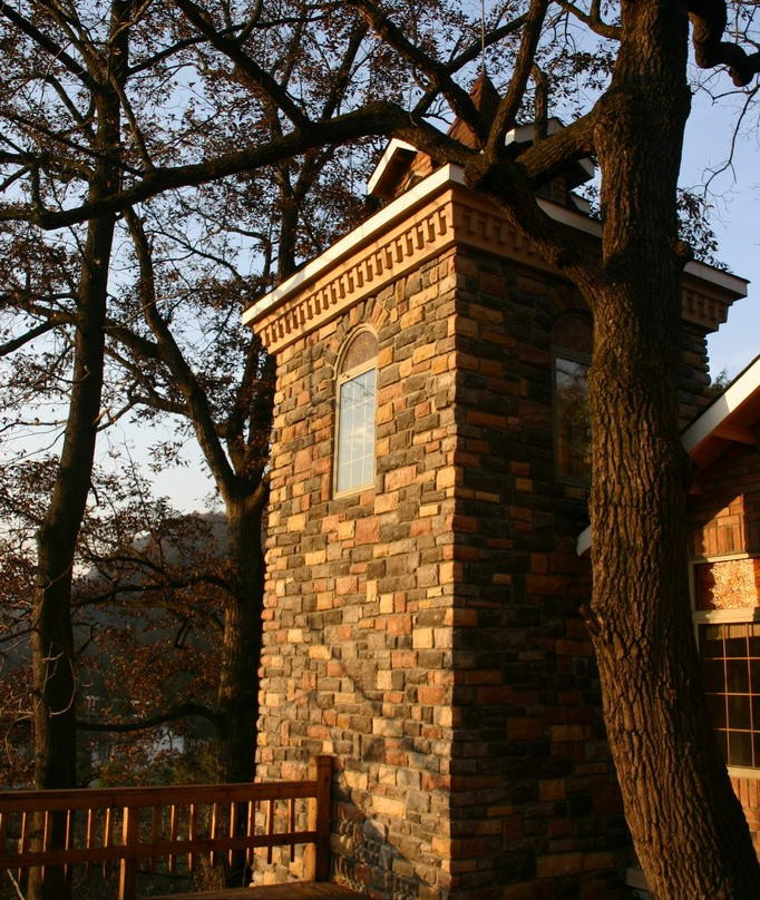 东黄山城堡酒店主图