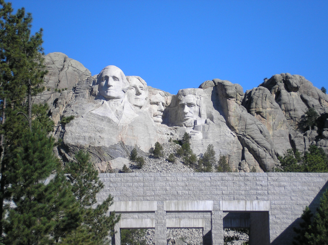 拉什莫尔山国家纪念公园-基斯通必去景点