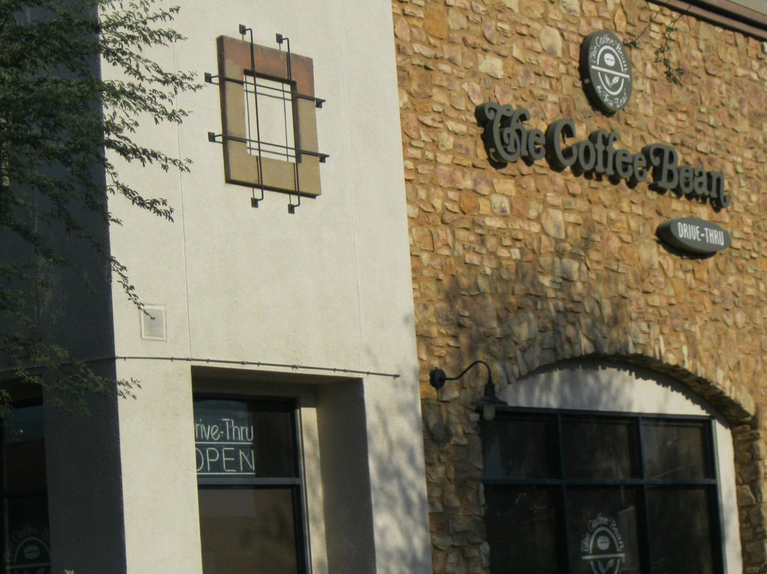 The Coffee Bean & Tea Leaf