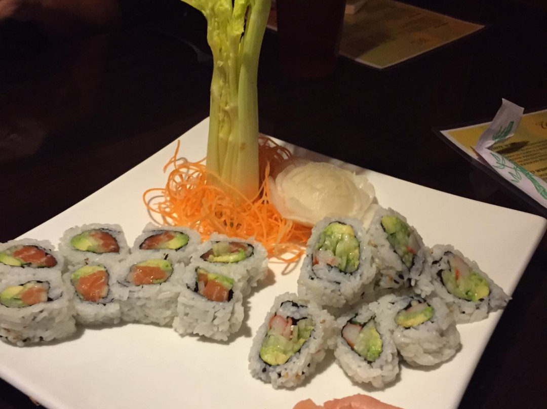 Happy Family Chinese & Sushi Bar