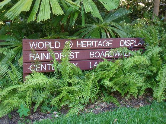 Centenary Lakes - Cairns Botanic Gardens景点图片