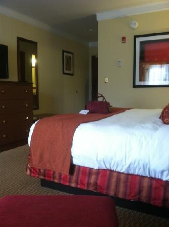 Mardi Gras Casino & Resort-Nitro必去景点