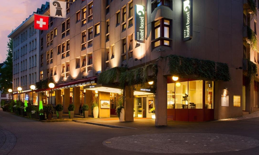 Birsfelden酒店住宿-Royal Hotel