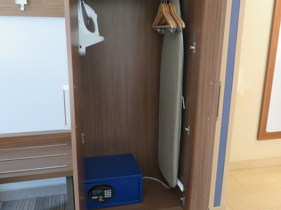 Holiday Inn Express & Suites Santa Ana - Orange County By IHG主图