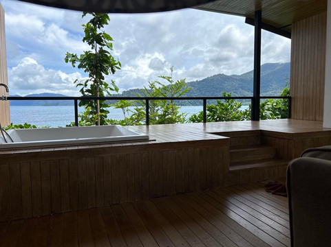 丽贝崖度假村主图