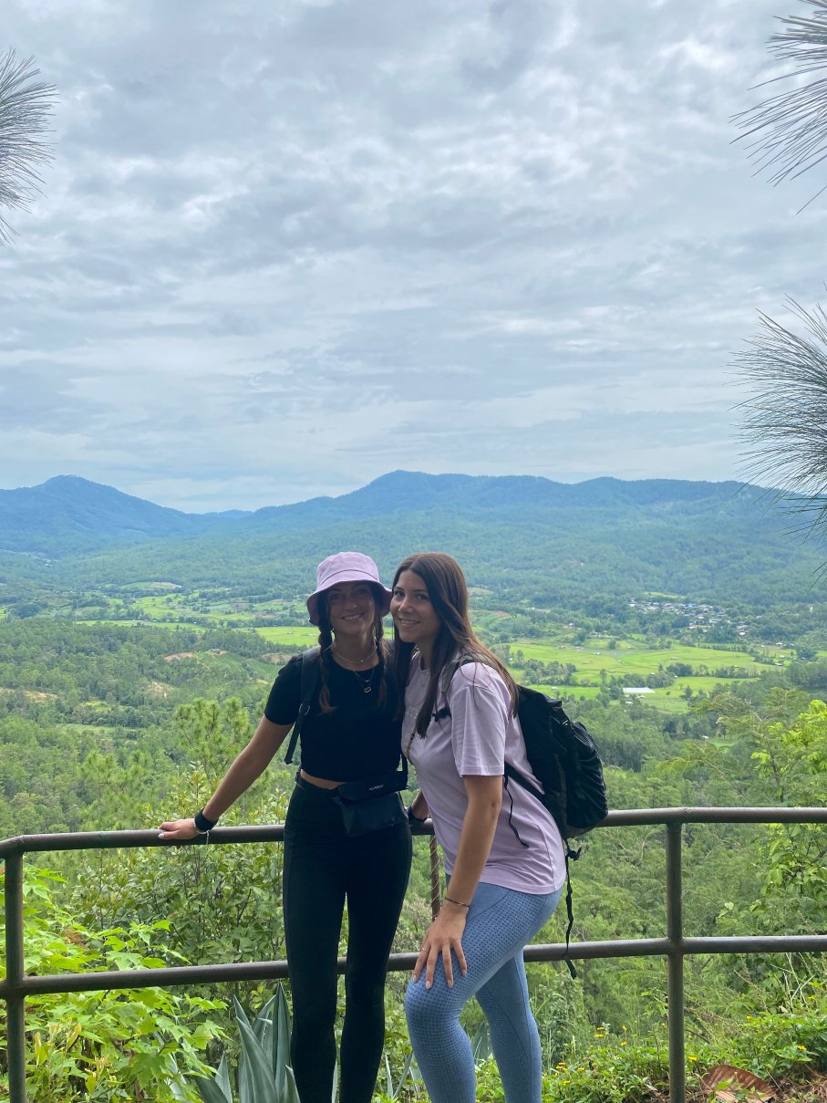 瑞士兰纳旅舍-官方