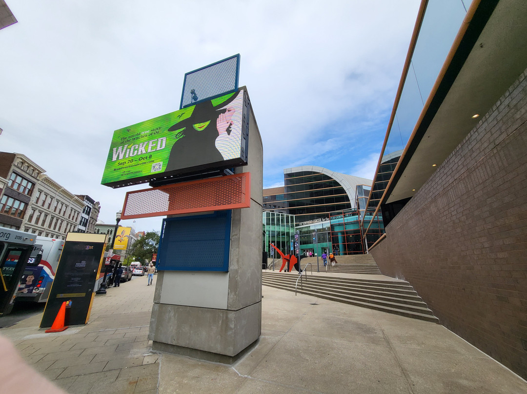 The Kentucky Center for the Performing Arts-路易斯维尔必去景点