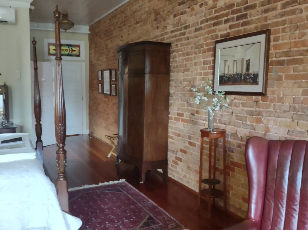 Plains Historic Inn & Antique Mall-Plains必去景点