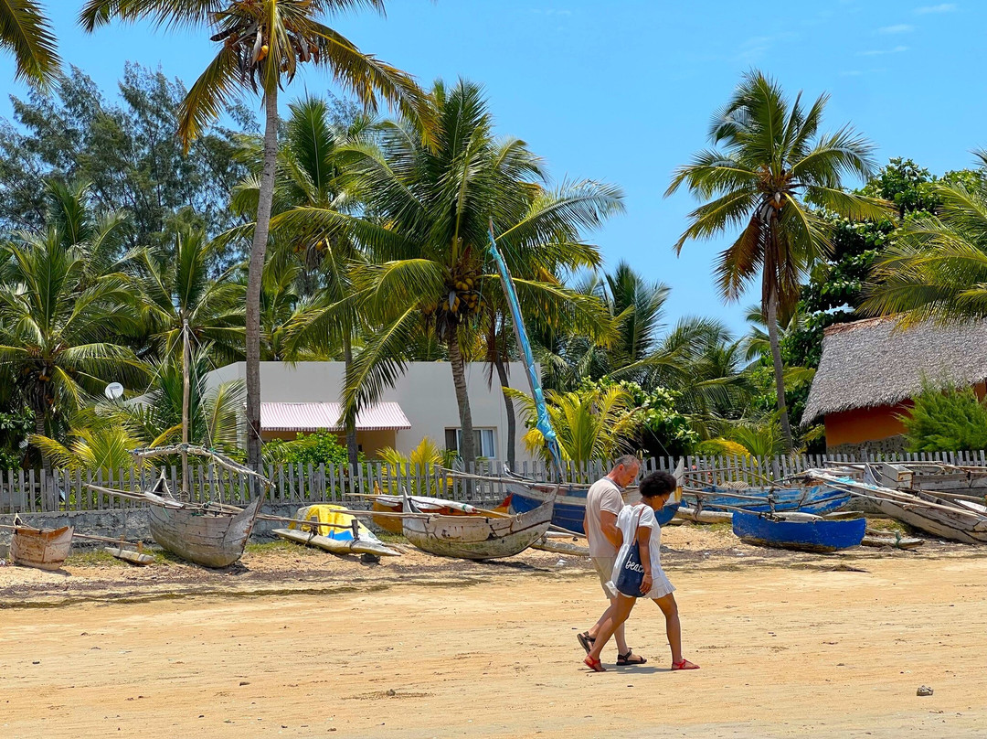 Ambatolaka Beach景点图片