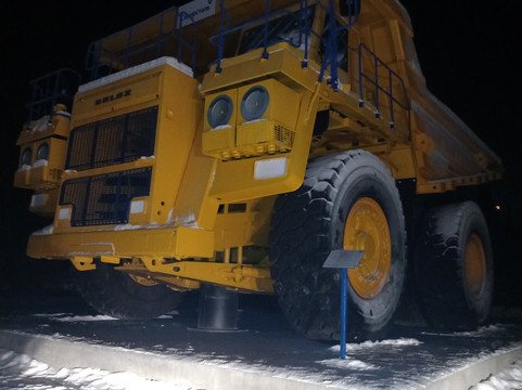 Murmansk English Guide-摩尔曼斯克必去景点