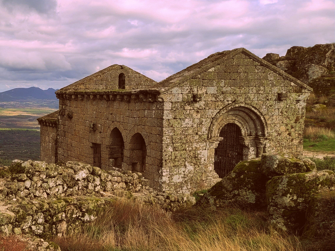 Ruínas Da Igreja De São Miguel景点图片