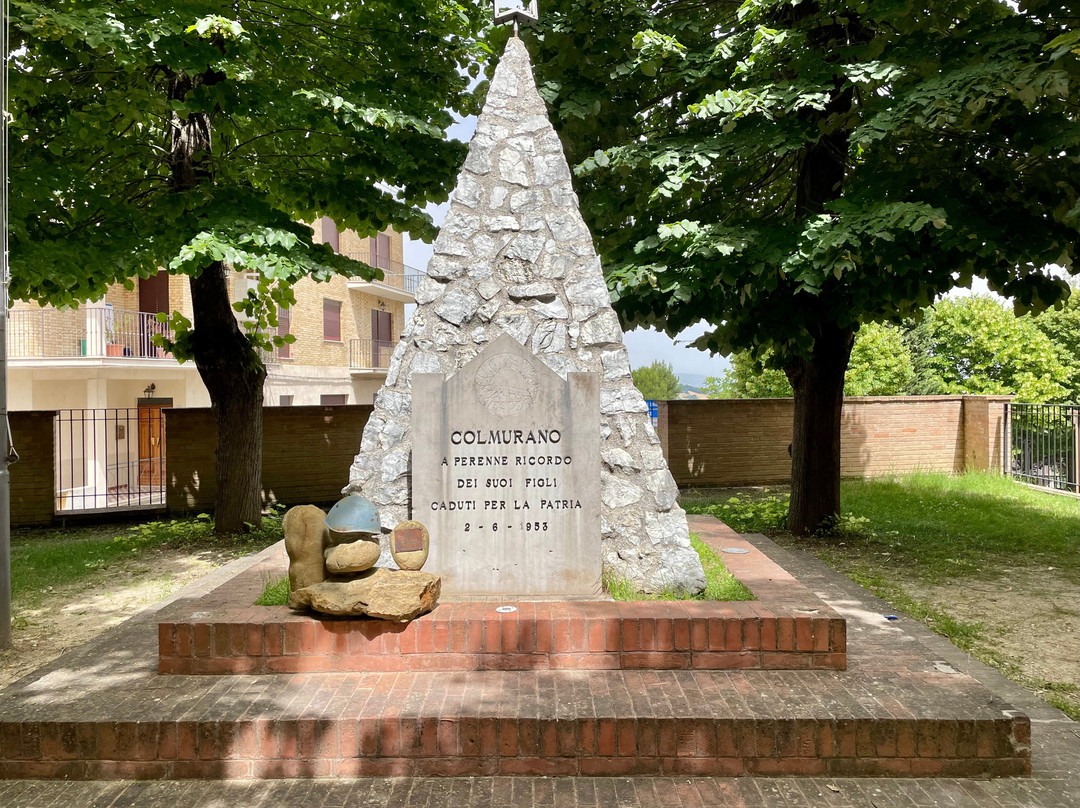 Monumento ai Caduti di Colmurano景点图片