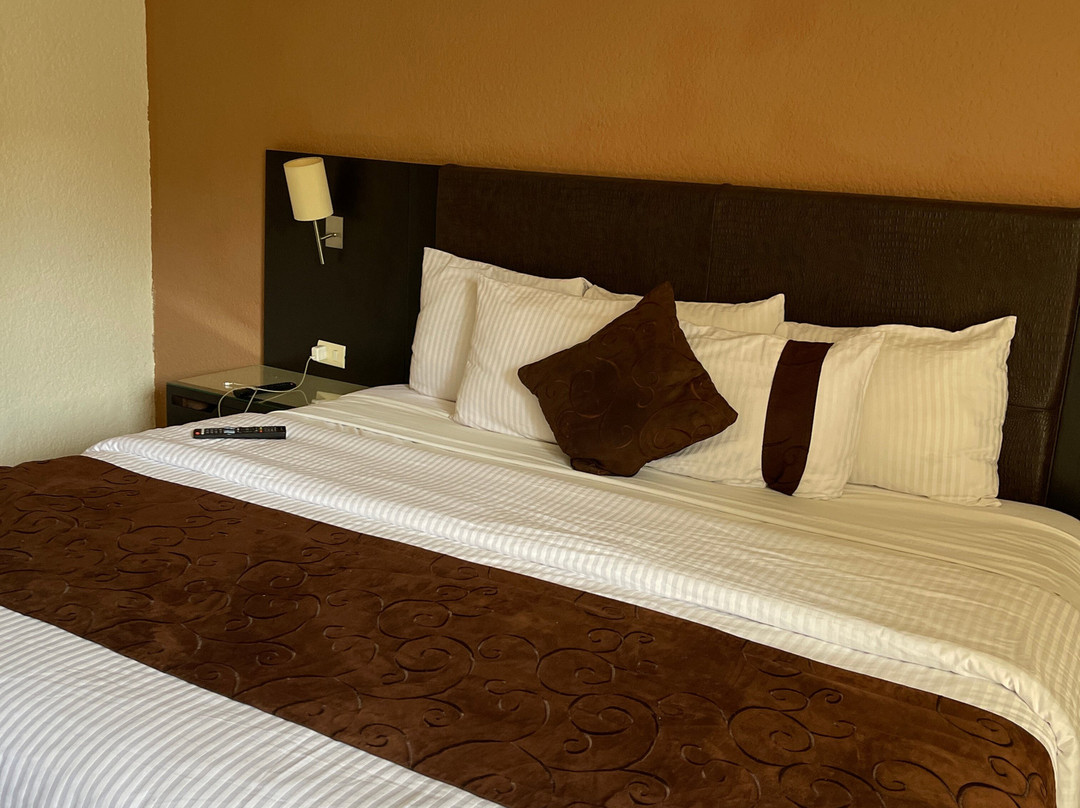 花园快捷酒店主图