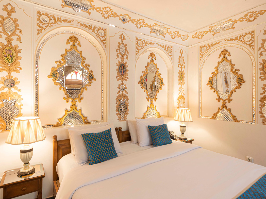 Ghasr Monshi Hotel主图