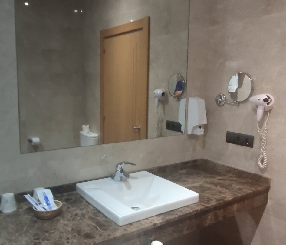 Hotel Restaurante El Vallés主图