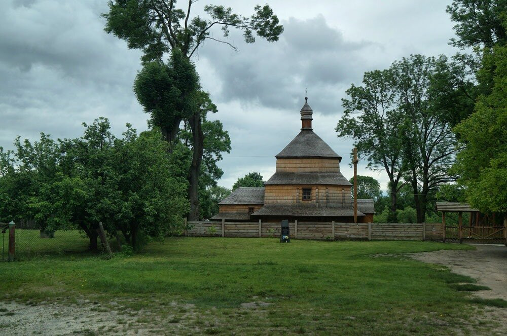 Church Of St. Paraskeva-Busk必去景点