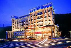 方元阳光休闲山庄主图