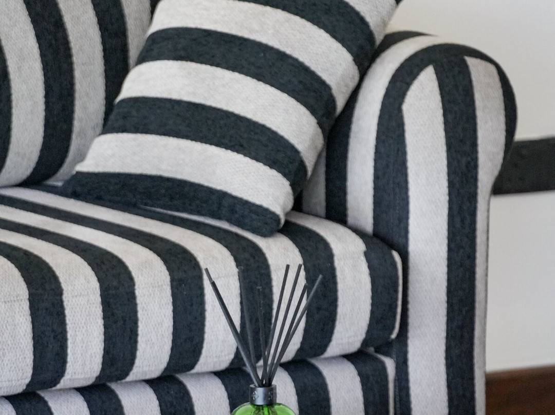 胡马泰拉绿色山林小屋主图