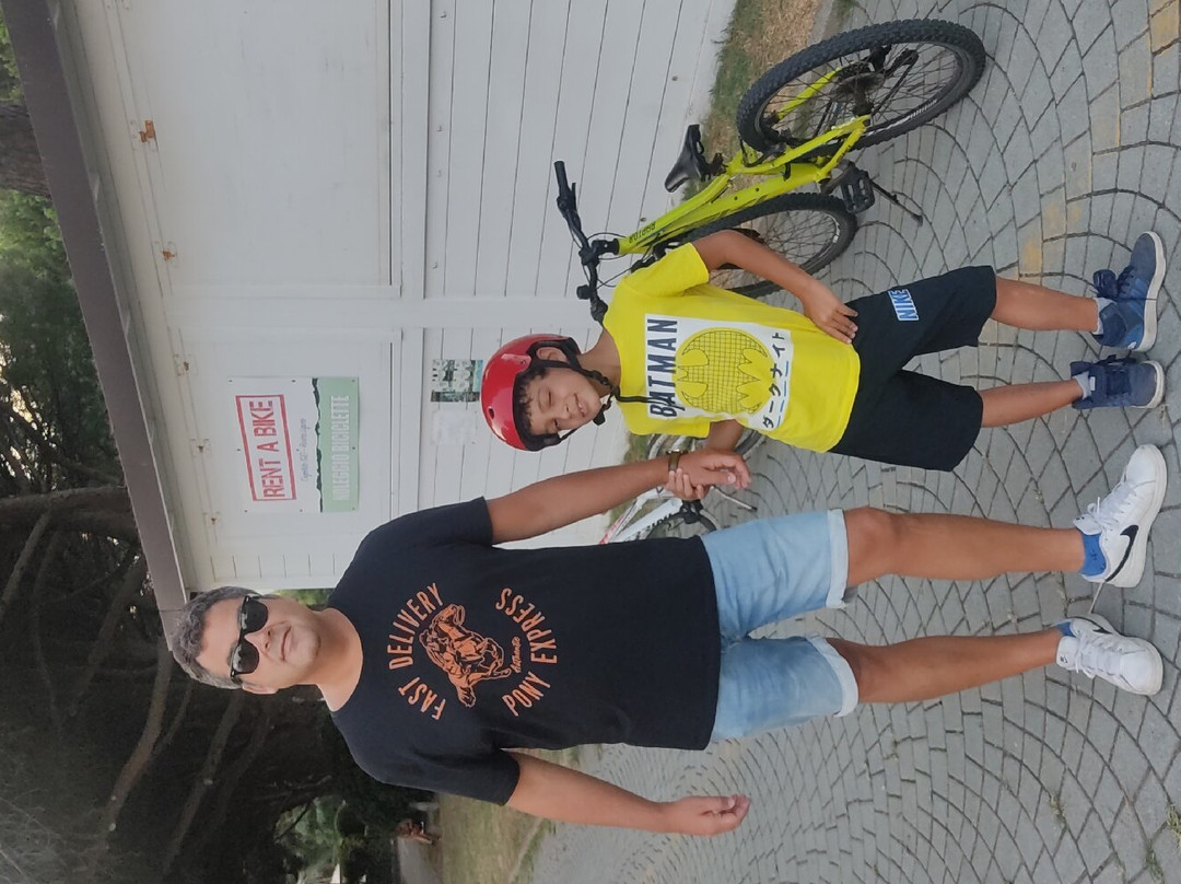 Rent a bike riviera Ligure景点图片
