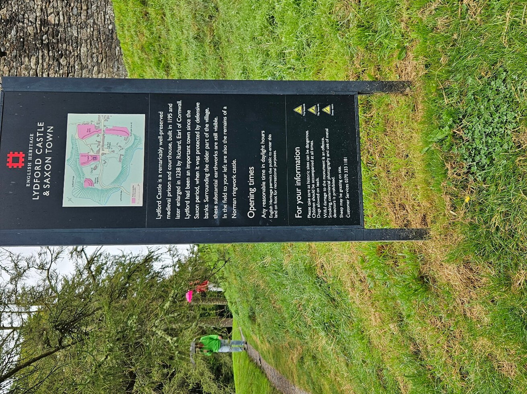 Lydford Castle & Saxon Town景点图片