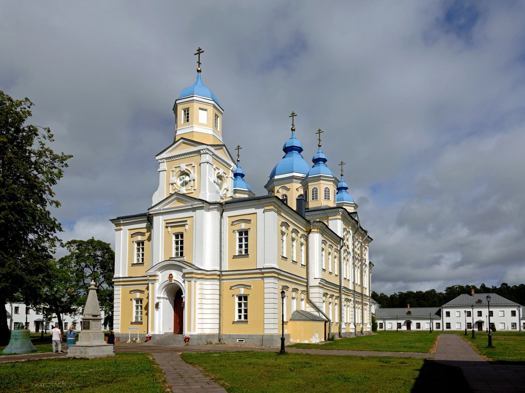 Konevskiy Rozhdestvo-Bogorodichny Male Monastery景点图片