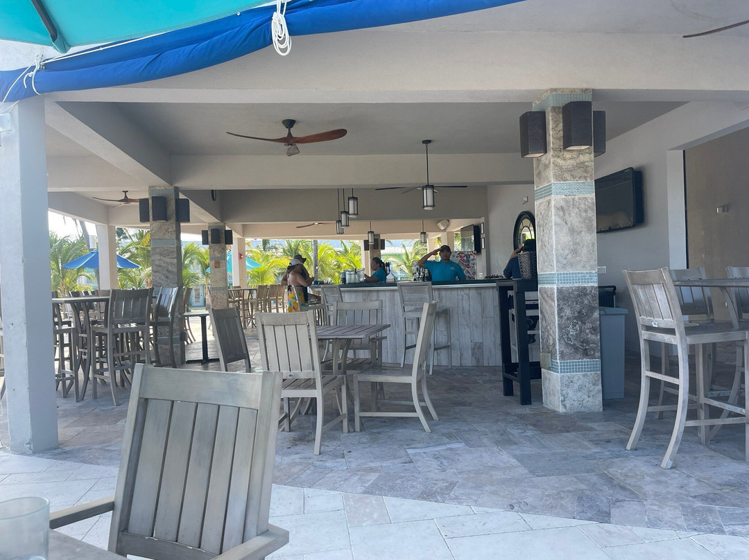 Reef Divers Cayman Islands-Cayman Brac必去景点