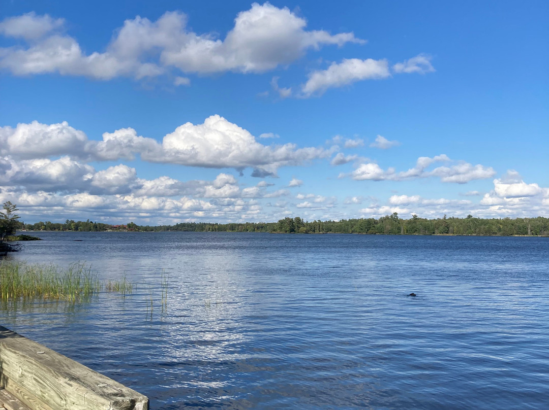 Rainy Lake Visitor Center景点图片